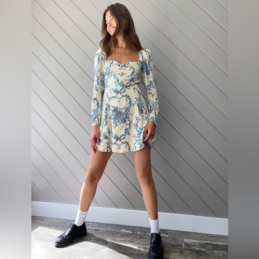 Aritzia Sunday Best Coco dress